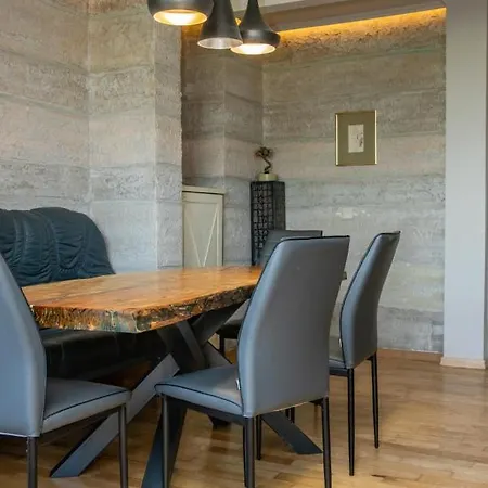 Διαμέρισμα Art Luxury