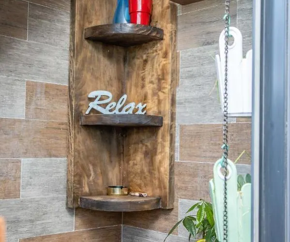 アパート Art Luxury