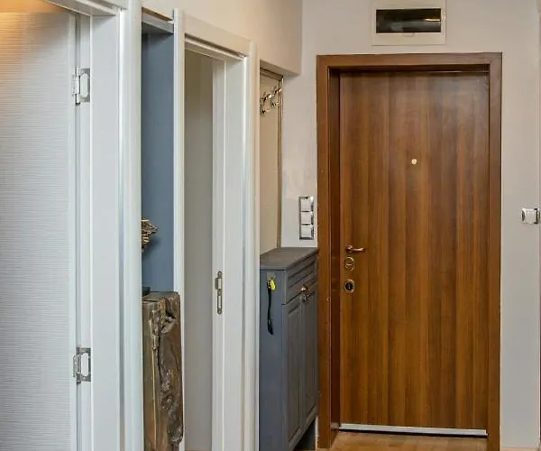 アパート Art Luxury ブルガス